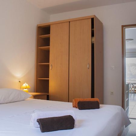 เฮาส์ บักลิยา Apartment ลุมบาร์ดา ภายนอก รูปภาพ